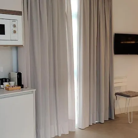 Y Estudios Centricos Conil