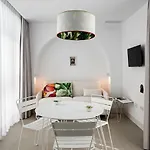 Y Estudios Centricos Conil
