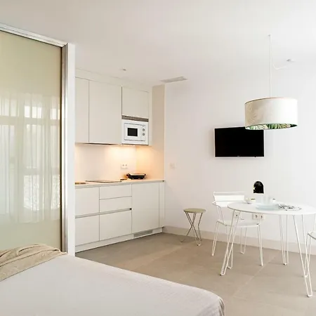 Y Estudios Centricos Conil Hotel apartamentowy Conil De La Frontera