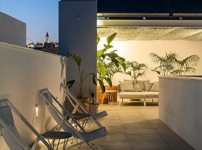 Y Estudios Centricos Conil 콘일데라프론테라