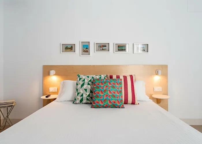 Aparthotel Y Estudios Centricos Conil Conil De La Frontera